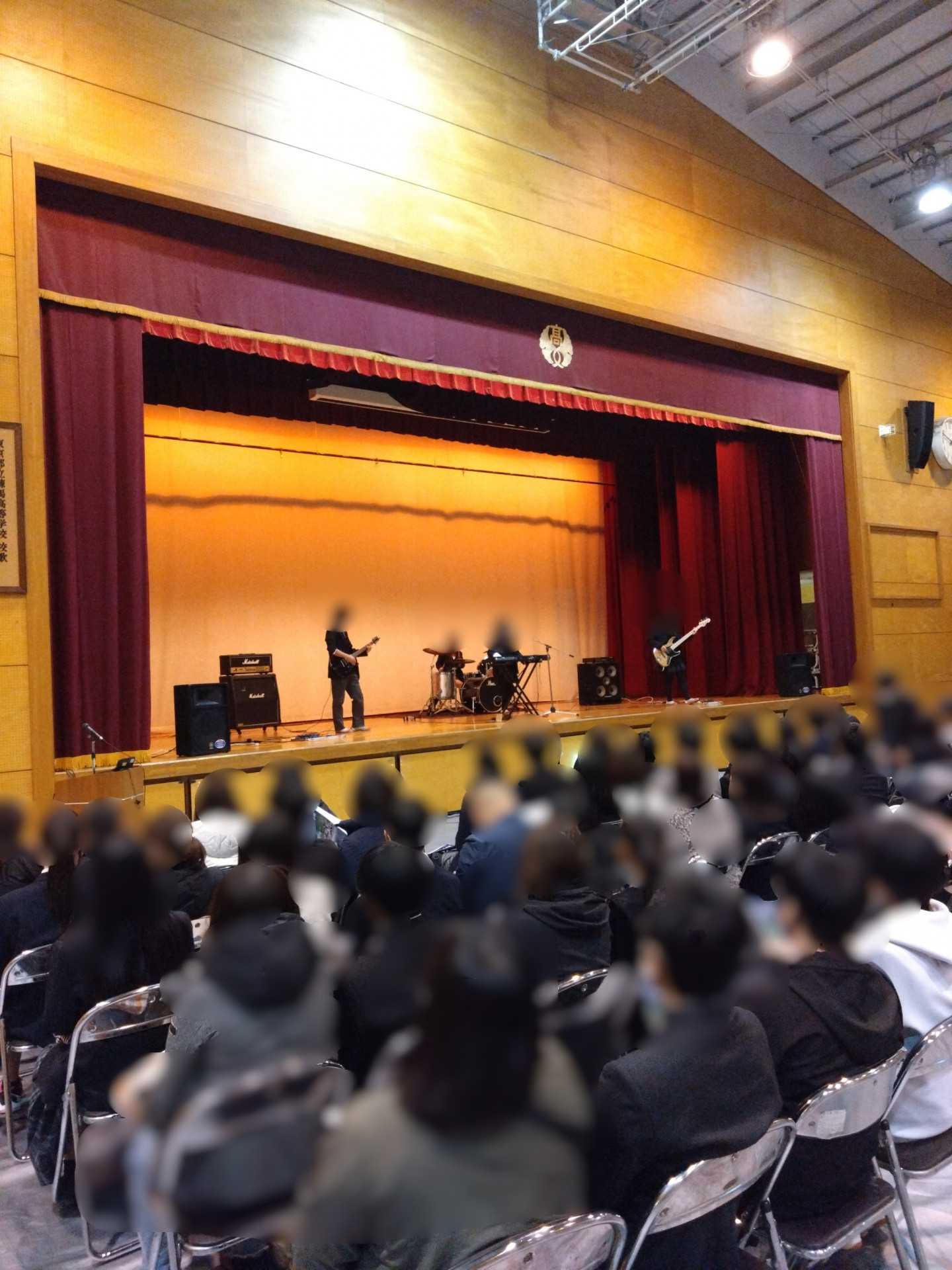 軽音アトラクション モザイク.JPG